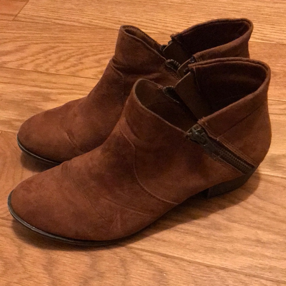 Cathy Jean booties